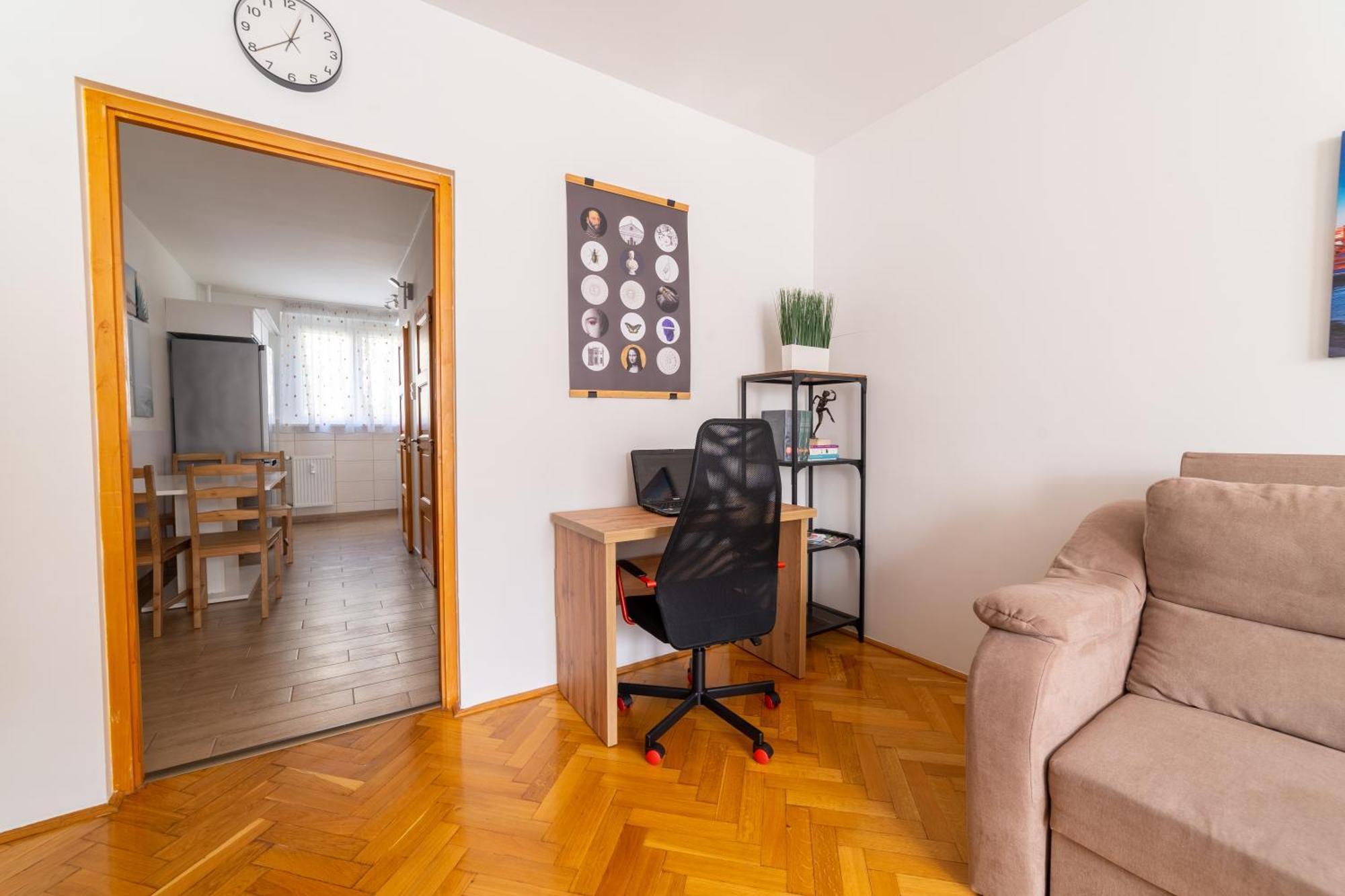 Comfort 14 -- Stylish City Apartment Netflix, Wi-Fi & Parking Miszkolc Zewnętrze zdjęcie
